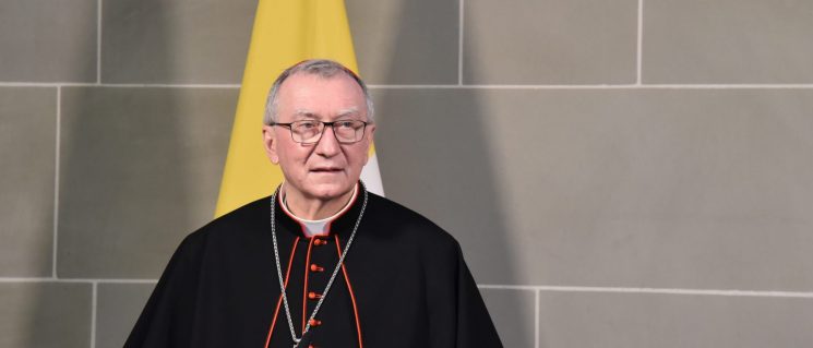 Hồng y Parolin muốn thúc đẩy ngoại giao để có hòa bình ở Ukraine