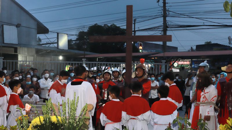 Chặng đàng Thánh Giá Trọng thể và Tưởng niệm cuộc thương khó của Chúa